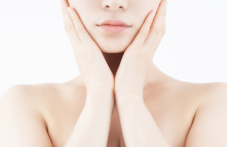 美肌を目指した様々な施術をお任せいただけます | 甲府のエステならお顔の美肌や肌質改善を目指すEXTEND